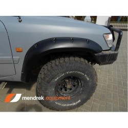 Aletines Anchos Nissan Patrol GR Y61 97-05 guardabarros bengalas versión de 3 puertas 12cm
