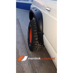 Parafanghi Nissan Patrol GR Y60 fender flares 12cm