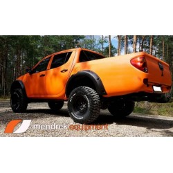 Parafanghi Mitsubishi L200 2006 - 2015 fender flares 10cm
